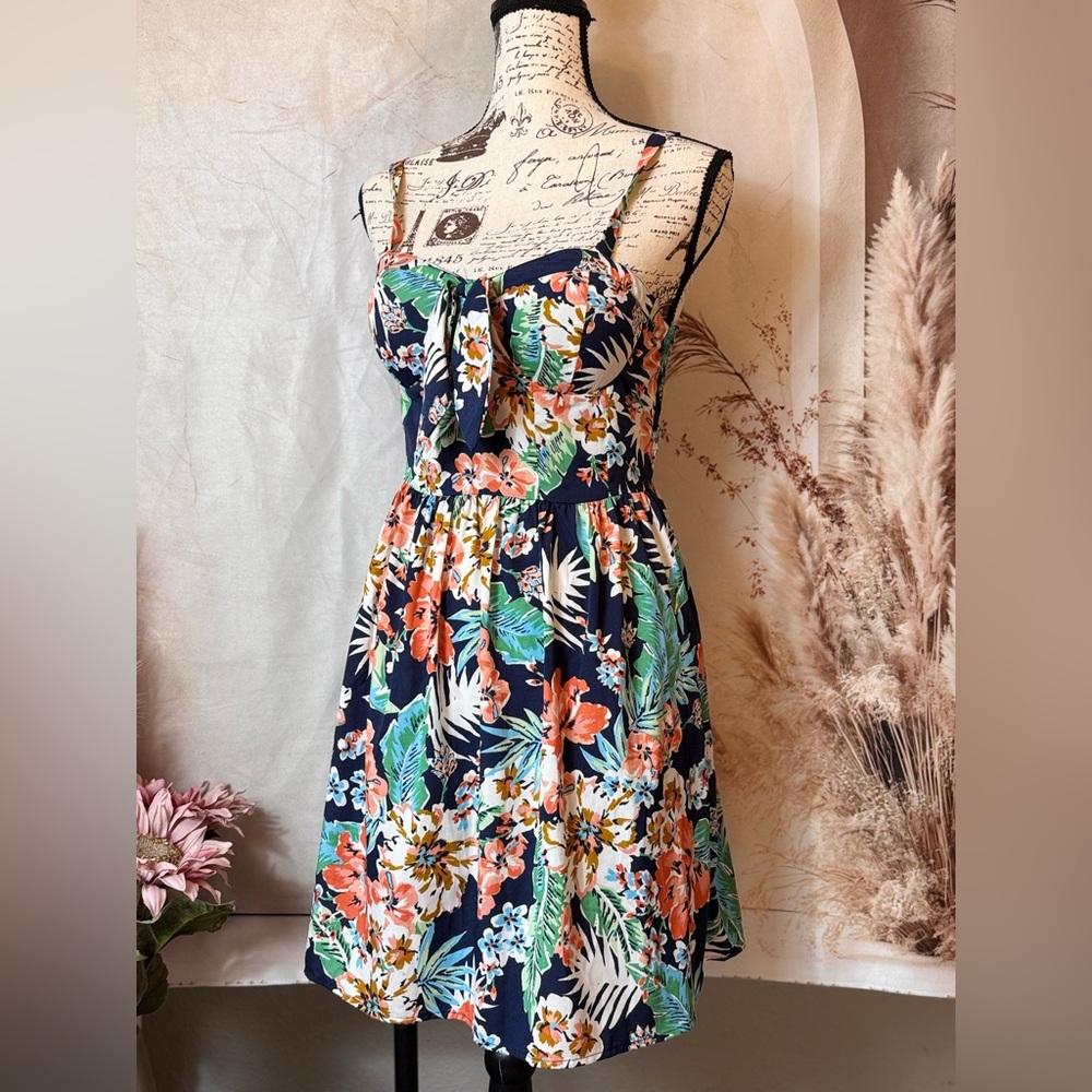 Floral Summer Dress with POCKETS!!